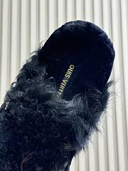 Okify Louis Vuitton Tuscan Black Wool Slippers - 2