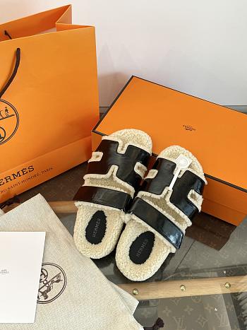 Okify Hermes Wool Black Slippers