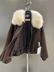 Okify Dior Brown Goose Down Jacket With Detachable Fox Fur Collar  - 3