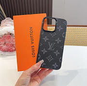Okify Louis Vuitton Black Phone Case With Monogram  - 6