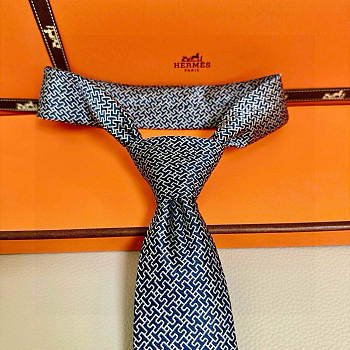 Okify Hermes Dark Blue Twill Silk Tie 