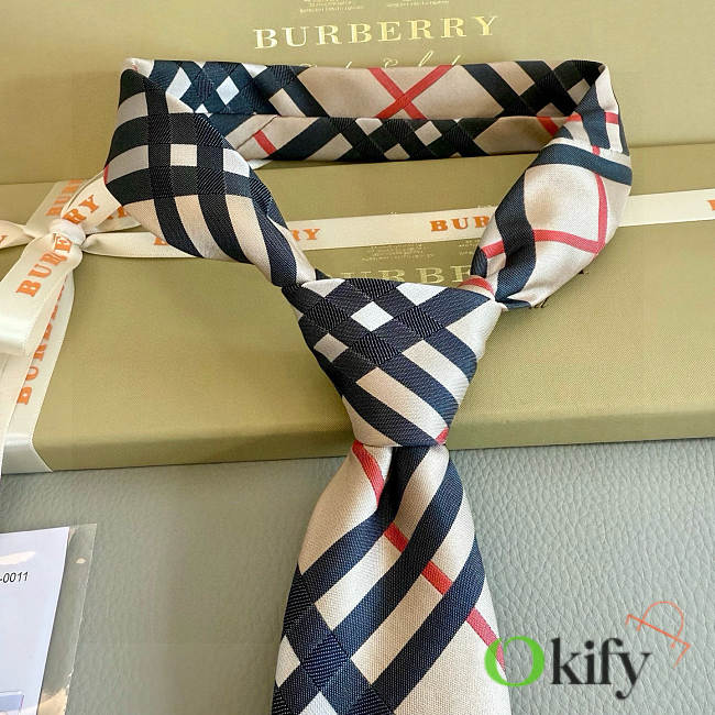 Okify Burberry Beige Jacquard Silk Tie - 1