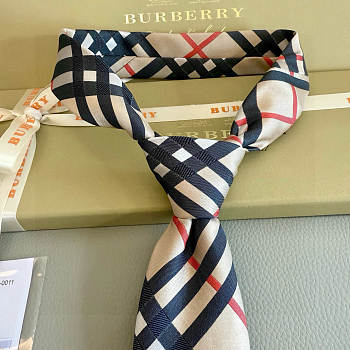 Okify Burberry Beige Jacquard Silk Tie
