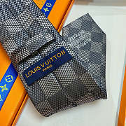 Okify Louis Vuitton Damier Gray Jacquard Silk Tie  - 5