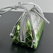 Okify Bottega Veneta Concert Pouch Intrecciato Bag In Silver And Green 18.5x11.5x8.5cm - 4