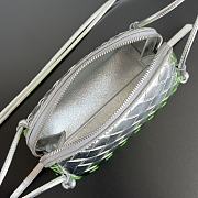 Okify Bottega Veneta Concert Pouch Intrecciato Bag In Silver And Green 18.5x11.5x8.5cm - 3