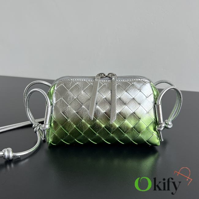 Okify Bottega Veneta Concert Pouch Intrecciato Bag In Silver And Green 18.5x11.5x8.5cm - 1