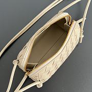 Okify Bottega Veneta Concert Pouch Intrecciato Bag In Beige 18.5x11.5x8.5cm - 3
