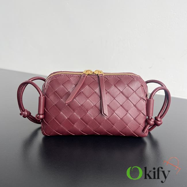 Okify Bottega Veneta Concert Pouch Intrecciato Bag In Dark Red 18.5x11.5x8.5cm - 1