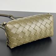 Okify Bottega Veneta Concert Pouch Intrecciato Bag In Dark Olive Green 18.5x11.5x8.5cm - 6