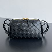 Okify Bottega Veneta Concert Pouch Intrecciato Bag In Black 18.5x11.5x8.5cm - 1