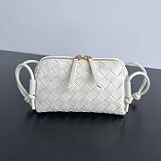 Okify Bottega Veneta Concert Pouch Intrecciato Bag In White 18.5x11.5x8.5cm - 1