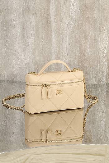 Okify CC Vanity Bag In Beige Caviar 17x19.5x5cm