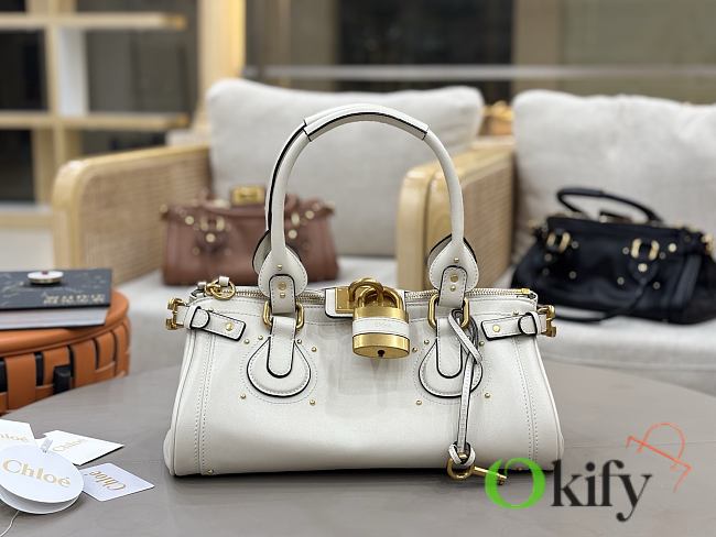 Okify Chloe Paddington Bag In White Grained Leather 36x18x16cm - 1