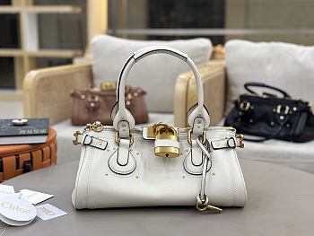 Okify Chloe Paddington Bag In White Grained Leather 36x18x16cm