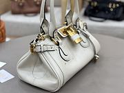 Okify Chloe Paddington Bag In White Grained Leather 36x18x16cm - 3