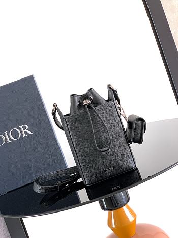 Okify Dior Mini Bucket Bag In Black For Men 22x13.5x7cm