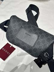 Okify Gucci GG Emblem Waist Bag In Black 28x17x6cm - 4