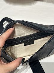 Okify Gucci GG Emblem Waist Bag In Black 28x17x6cm - 3
