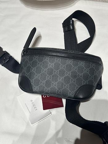 Okify Gucci GG Emblem Waist Bag In Black 28x17x6cm