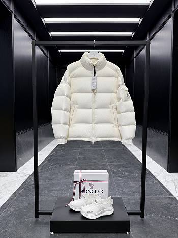 Okify Moncler Levitha White Stand Collar Short Down Jacket Unisex