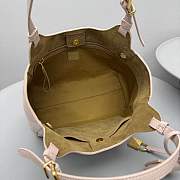 Okify MiuMiu Leather Handbag In Light Pink 26x17x13cm - 4