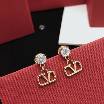 Okify Valentino Gold Earrings With Diamond