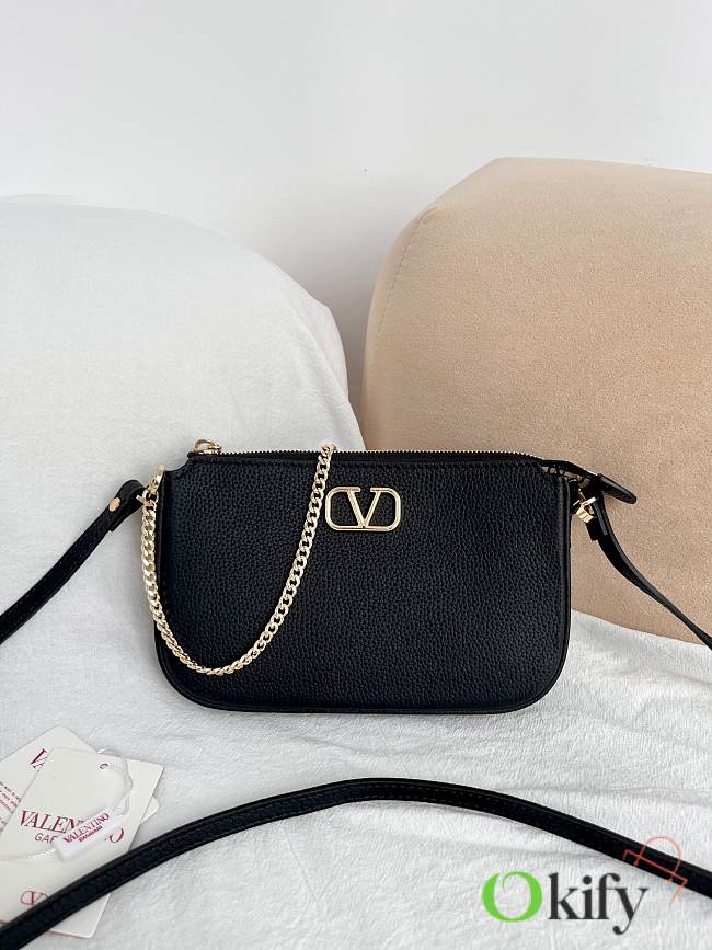 Okify Valentino Vlogo Signature Bag In Black Calfskin 21.5x13x3cm - 1