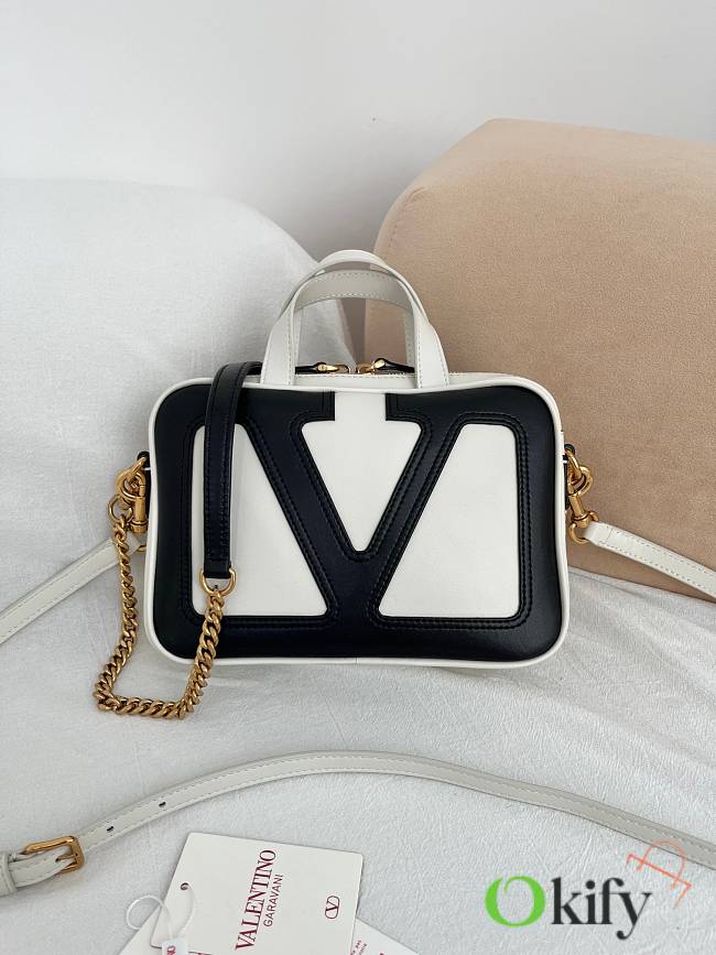 Okify Valentino Garavani Viva Superstar Small Bag In Black And White Lambskin 23x16x8cm - 1