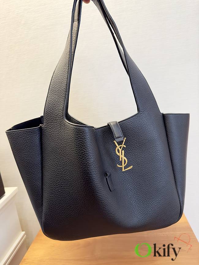 Okify YSL LE 5 À 7 Bea Bag In Black Grained Leather 50x28x18cm - 1