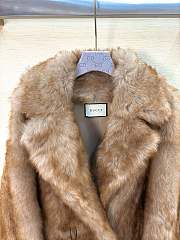 Okify Gucci Brown Fur Coat  - 6