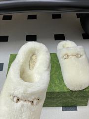 Okify Gucci White Horsebit Wool Slippers  - 6