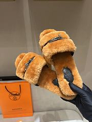 Okify Hermes Brown Wool Slides 26533 - 1