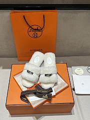 Okify Hermes White Wool Slides 26534 - 5