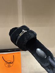 Okify Hermes Black Wool Slides 26535 - 5