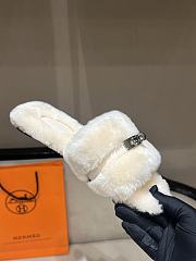 Okify Hermes Beige Wool Slides 26536 - 5