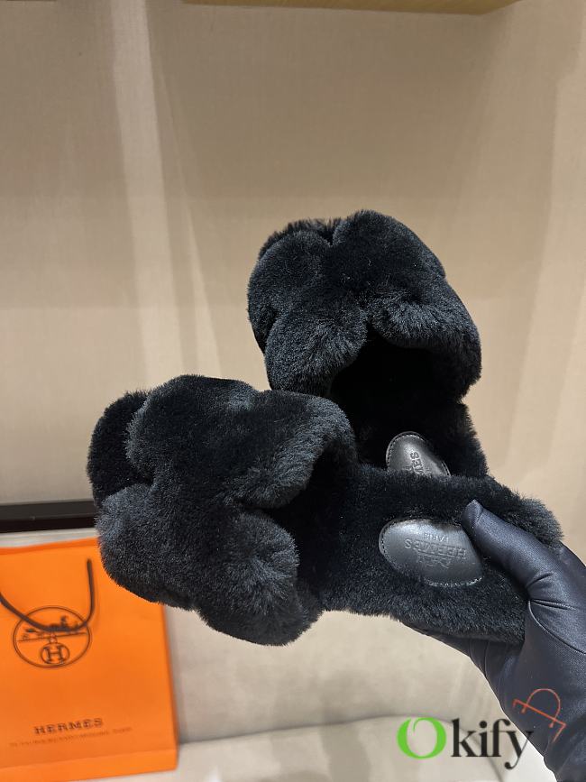 Okify Hermes Black Wool Slides 26537 - 1