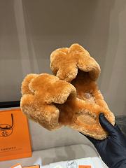 Okify Hermes Brown Wool Slides 26538 - 1