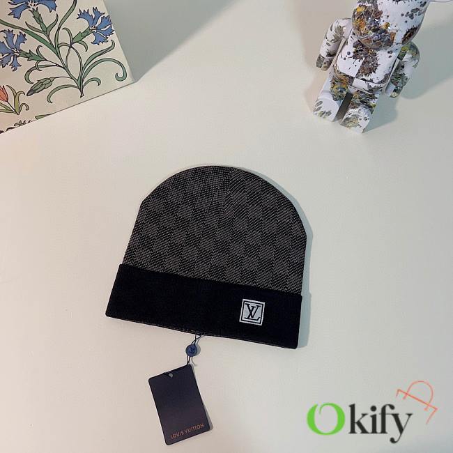 Okify Louis Vuitton Damier Black And Gray Beanie Hat - 1