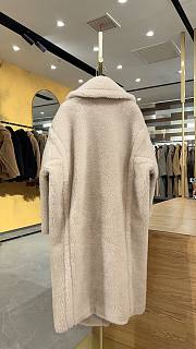 Okify MaxMara Teddy Cream Long Coat - 2