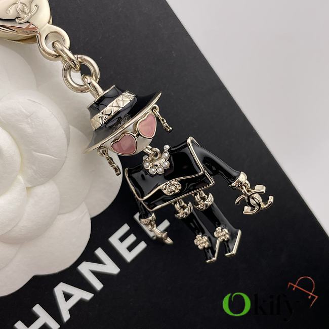 Okify CC Black Robot Key Chain - 1