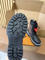 Okify Louis Vuitton Black And Brown Ankle Boots With Heart Charm  - 5