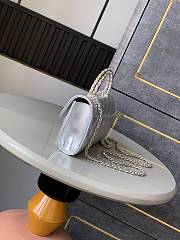 Okify CC 25s Kelly Bag In Silver With Cross Handle 18x10x4.5cm - 5