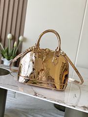 Okify Louis Vuitton Alma BB Bag In Gold M27037 17.5x11.5x23.5cm - 1