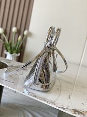 Okify Louis Vuitton Alma BB Bag In Silver M26335 17.5x11.5x23.5cm - 3