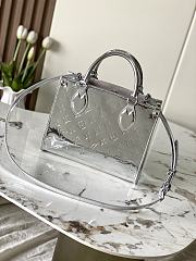 Okify Louis Vuitton OnTheGo PM Bag In Silver M26373 25x19x11.5cm - 3