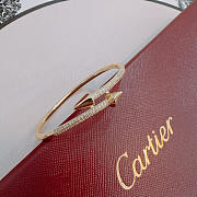 Okify Cartier V Gold Ring 26663 - 3