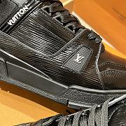 Okify Louis Vuitton Black Epi Men Sneakers - 4