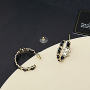 Okify CC Black And Gold Chain Hoop Earrings  - 3