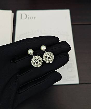 Okify Dior Silver Hollowed-out Large And Small Beads With Diamond Earrings